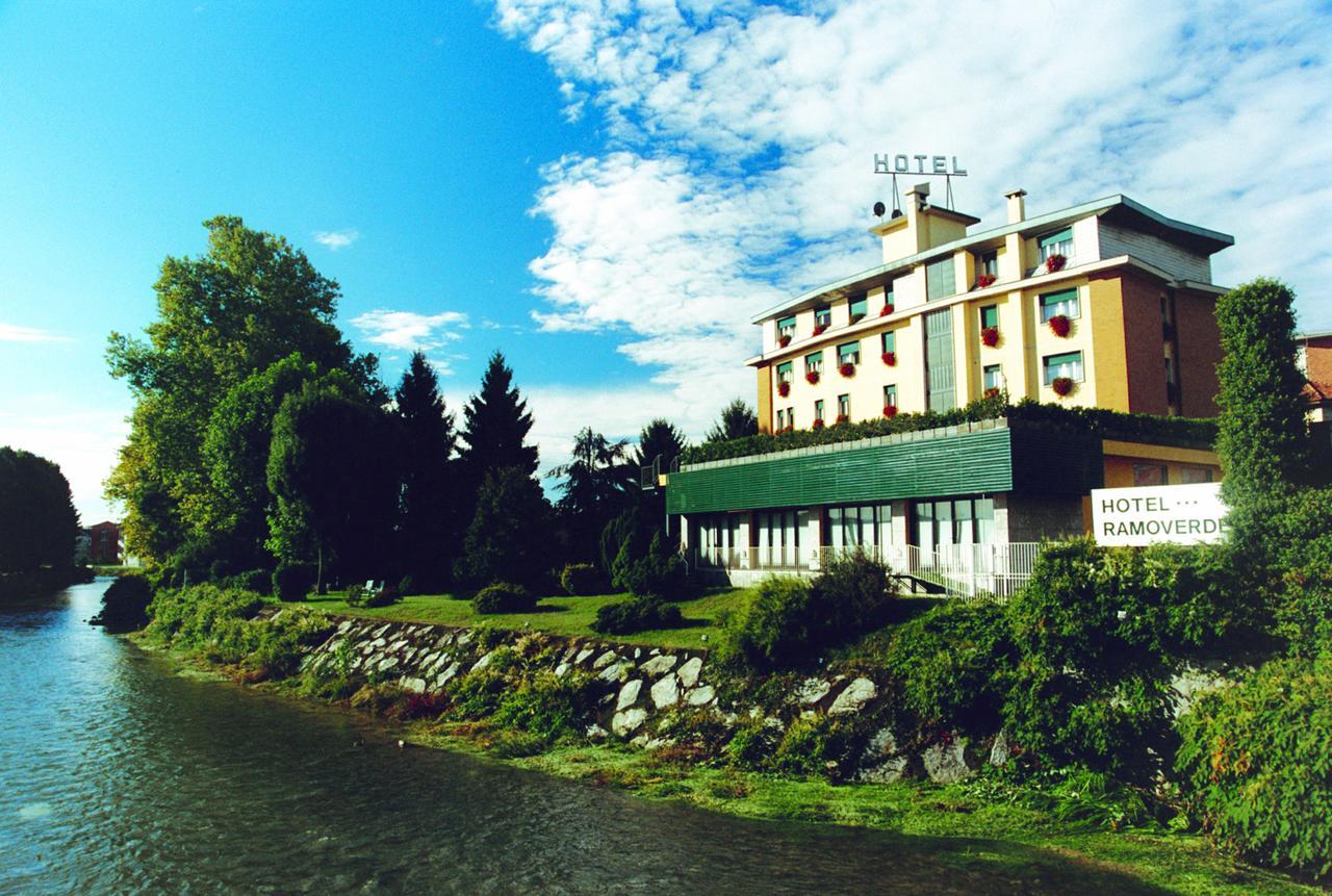 Hotel Ramoverde Borgomanero Exteriör bild
